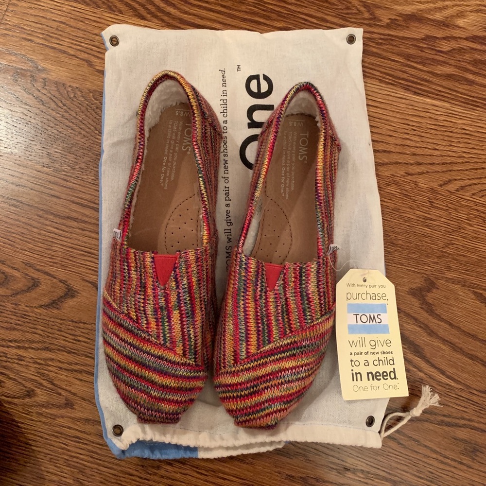 Toms knit shoes